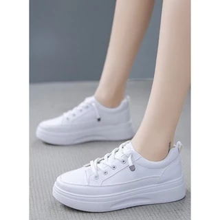 รุ่นใหม่ MARIAN รองเท้าผ้าใบผู้หญิงขาวล้วนเสริมส้น 3ซม. NO.A0320 พร้อมส่ง