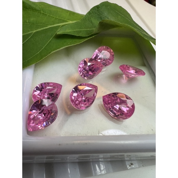 เพชรรัสเซีย 6X9 MM CUBIC ZIRCONIA ROYAL STEP CUT DIAMOND PINK เพชรรัสเซีย PEAR Cubic zirconia 2 PIECES