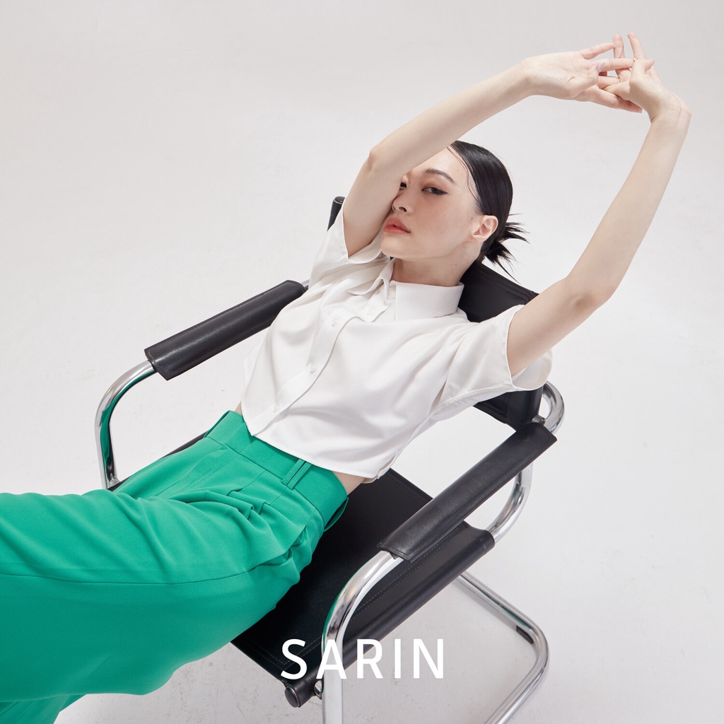 Sarin mini crop shirt เสื้อเชิ้ตตัวสั้น