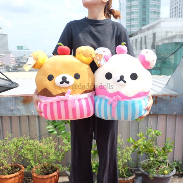 หมอนอิง Rilakkuma คุมะ & Korilakkuma โคริลัคคุมะ Cupcake 16นิ้ว