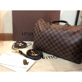 LV speedy 35 ปี 13 สภาพ 90% เริ่ดดด ขนาด 14”L x 11”H มีสาย ใครชอบใบใหญ่จัด USD