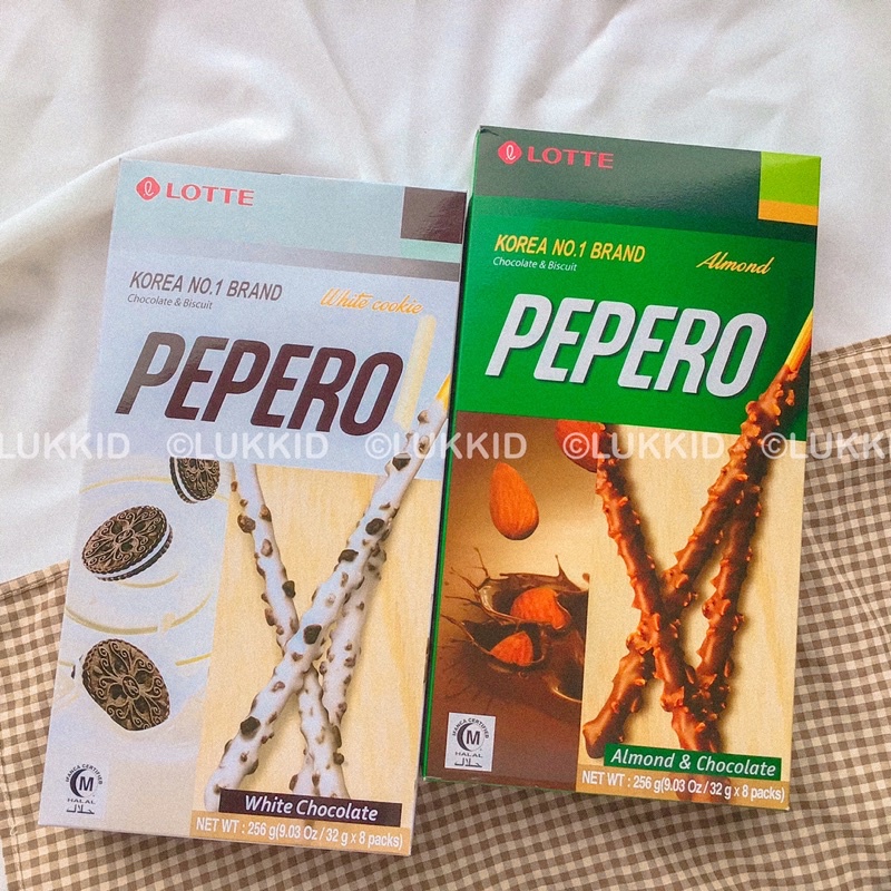 Lotte : Pepero เปเปโร่ บิสกิตเคลือบช็อกโกแลตอัลมอนด์/คุกกี้ จากเกาหลี