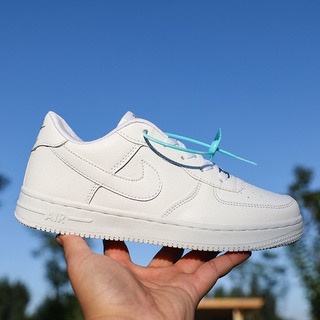 “ส่งจากกรุงเทพ” รองเท้าผ้าใบ Nike Air Force 1 สีขาว รองเท้าไนกี้แท้ 100% ราคาถูกกว่าร้าน ไซส์ 36～44
