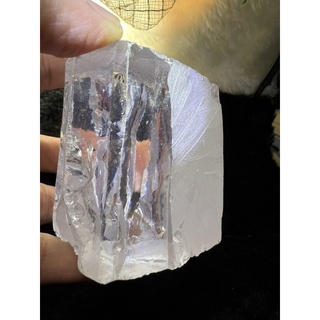 747 gram White cubic zirconia Fine stone