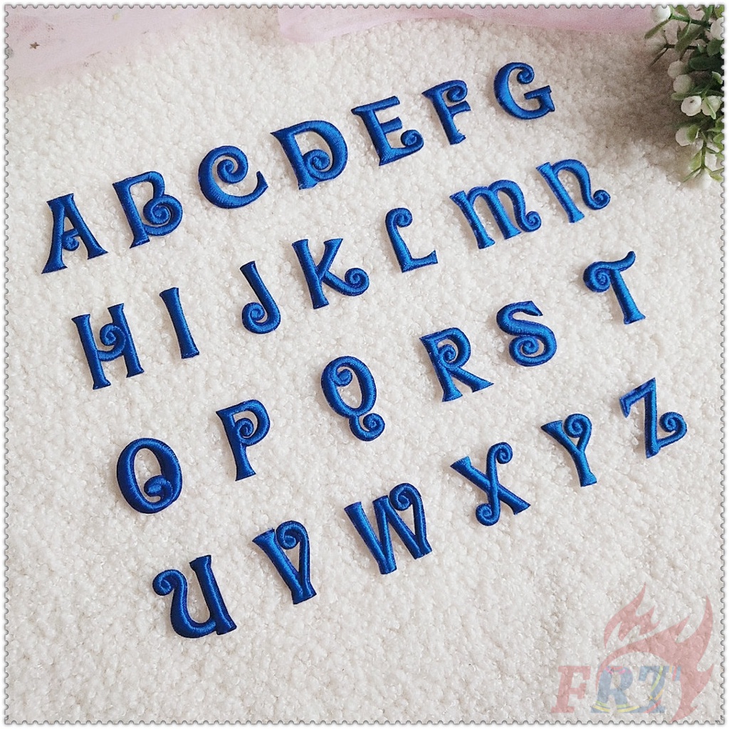 ☸ แผ่นสติกเกอร์ ลายตัวอักษร สีฟ้า มีกาวในตัว ☸ แผ่นแพทช์ รีดติดเสื้อผ้า ปักลาย DIY 1 ชิ้น