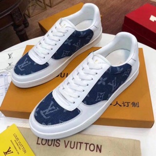 รองเท้าผ้าใบLv sneaker