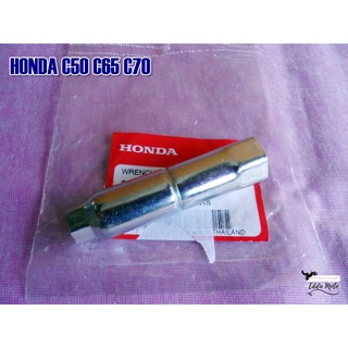 HONDA C50 C65 C70 C90 C100 CM90 CM91 C102 SPARK PLUG OPENER "GENUINE PARTS"  // บล็อกหัวเทียน ของแท้ รับประกันคุณภาพ