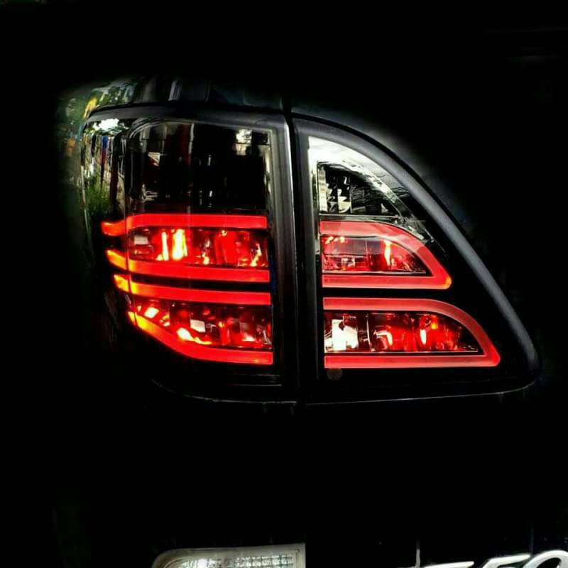 โคมไฟท้าย LED Mazda BT-50 Pro โคมดำ