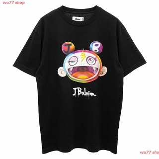 เสื้อยืดโอเวอร์ไซส์wu77 shop J Balvin X Takashi Murakami Kiki Face เสื้อยืดลําลองสําหรับผู้ชายผู้หญิงแขนสั้นพิมพ์ลายดอกท