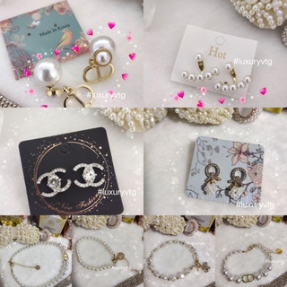 ต่างหู สร้อยข้อมือ สร้อยคอ CD งานเสมือนมุก เพรช สวยเล่นแสง ใส่ได้กับทุกสีชุด สวยไฮโซ