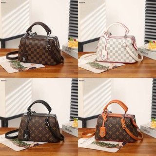 Lv กระเป๋าสีเงิน Hdw R28501