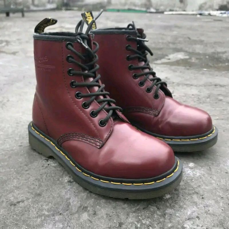 DR.MARTENS ดร.มาร ์ เทนส ์ ดร . Skin Martens .. Martens ครีมบํารุงผิวหน ้ าสําหรับผู ้ ชายและผู ้ หญ