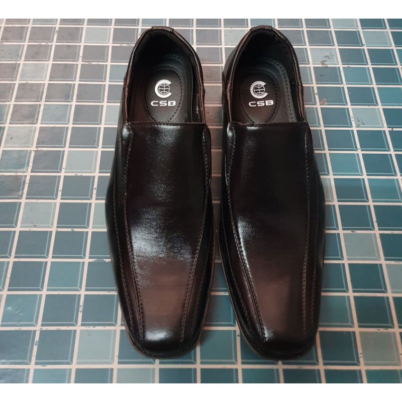 15ส่งไวมาก รองเท้าคัชชูหนังของใหม่ไซค์25-51 cm500 มีทุกไซค์ ราคาถูก พร้อมส่งค่ะ