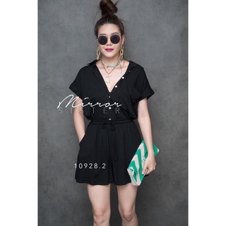 SET of JaZZ•• เซ็ทเสื้อเชิ้ตแขนสั้น แต่งกระเป๋าหน้า1ข้างกระดุมผ่าหน้าเปิดปิดได้ มาคู่กางเกงขาสั้นเอวยืดมีเชือกรูดผูกเอว