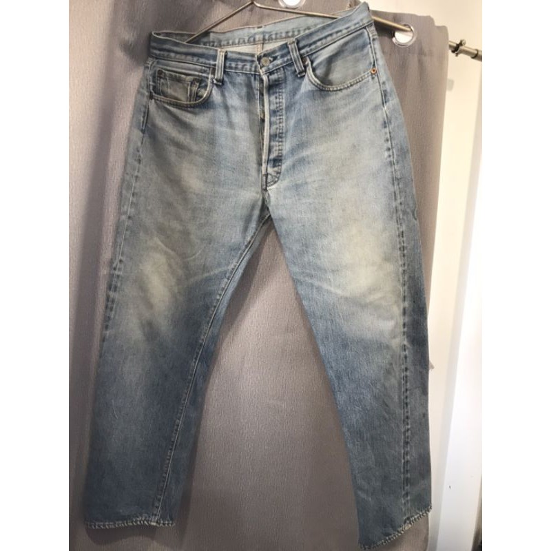 กางเกงยีนส์​ levi's ลีวาย 501 ริมแดง​ มือสอง​ สภาพดี