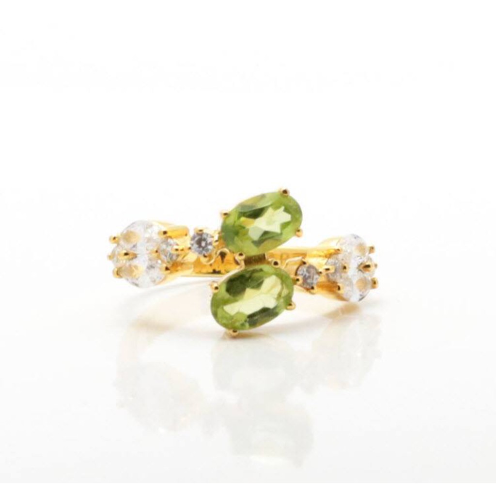 แหวนงูเกี้ยวเกี่ยวใจ (Snake Signet Ring)