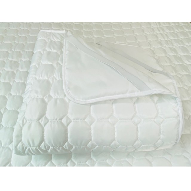 ผ้ารองกันเปื้อนกันน้ำ เกรดพรี่เมี่ยม  มียางรัดมุม 4 ด้าน ** ⚡Flash Sale ⚡⚡ **