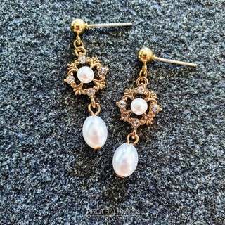 Vintage Pearl with Diamond Silver Gold Earrings ต่างหู ตุ้มหู วินเทจ สี ทอง มุก ก้านเงิน แท้ ไม่แพ้ สำหรับ ผิวแพ้ง่าย