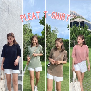 โค้ด FEEL65AUG ลด 65.- เมื่อซื้อขั้นต่ำ 500.-𝗣𝗟𝗘𝗔𝗧 𝗧-𝗦𝗛𝗜𝗥𝗧 เสื้อยืดผ้าอัดพลีท บางเบาใส่สบายคลายร้อน ไม่ต้องรีดเลยค่า