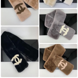 ผ้าพันคอChanel mink fur scarf