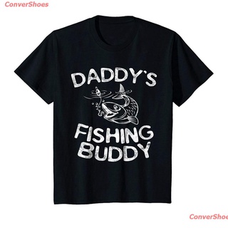 เสื้อยืดลำลอง เสื้อยืดผ้าฝ้ายพิมพ์ลาย Daddys Fishing Buddy สําหรับผู้ชายสีดํา Short sleeve T-shirts