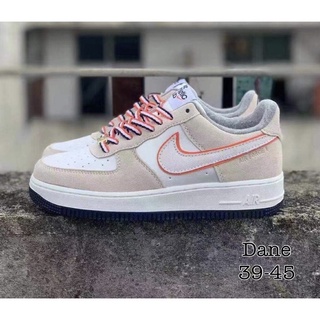 Nike Air Force 1 รองเท้าผ้าใบผูกเชือกพร้อมกล่อง