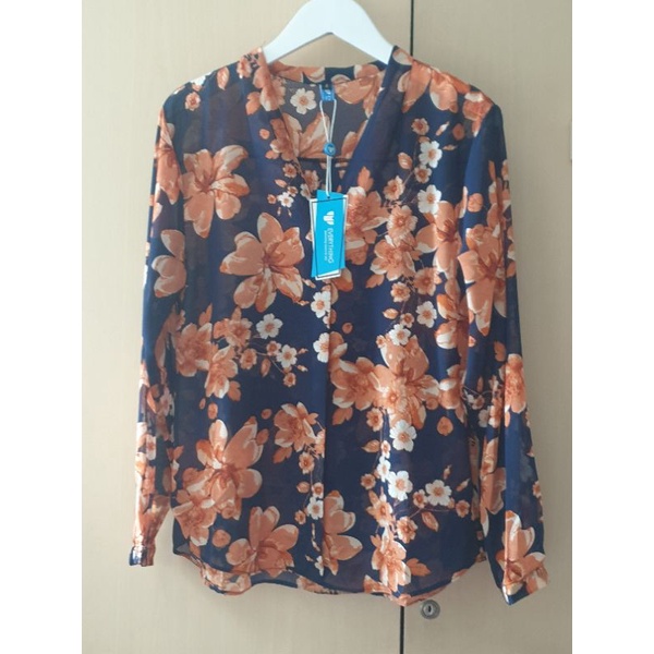 Everything2019 เสื้อชีฟอง แขนยาว ลายดอกไม้ สีน้ำเงิน คอวี ใส่สบาย