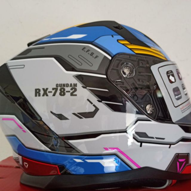 หมวกกันน็อค Bilmola Rx-78-2Gundam Limited Edition ราคาเพียง 8,300  ส่งฟรี!!!  XL