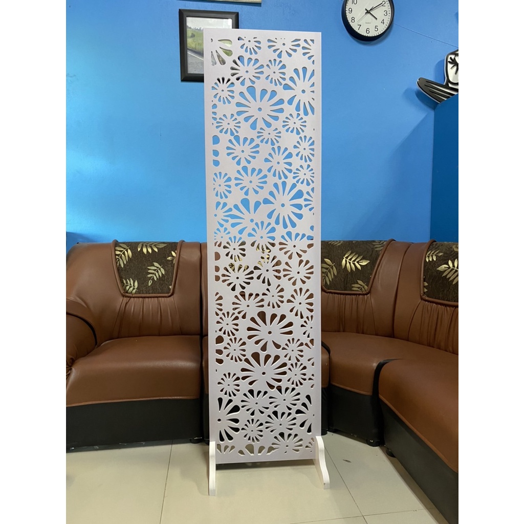 ฉากกั้นห้องบานเฟี้ยมฉลุลายขนาดกว้าง40xสูง150Cm.หนา10มิลวางประดับ ตกแต่ง กันลม เสริมฮวงจุ้ย PVCกันน้ำกันชื้นกันปลวก