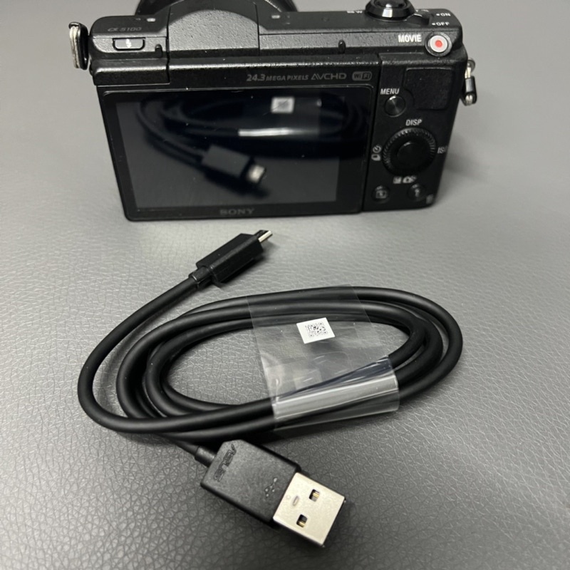 สายชาร์จ Usb สำหรับ กล้อง Sony A5100 A5000 A6000 A3000 ใช้ต่อกับ คอมพิวเตอร์ / Notebook /หัวชาจ Usb / Power bank ได้ครับ