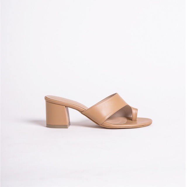 BLAIR HEELS ใน OCHRE