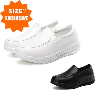 รองเท้าพยาบาล รองเท้าขาว รองเท้าแพทย์ / Nurse shoe / White shoe / Comfortable shoes