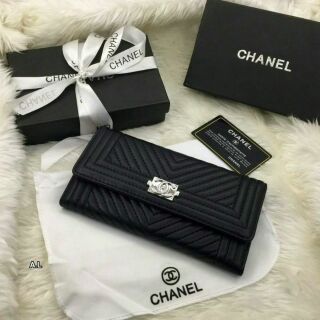 กระเป๋าสตาง Chanel ขนาด 7.5 นิ้ว อะไหล่เงิน อะไหล่ทอง