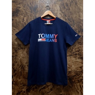 Tommy LARGE LOGO ORGANIC COTTON T-SHIRT แท้ %