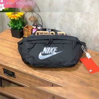 Nike Tech hip pack ของแท้ ราคาถูก