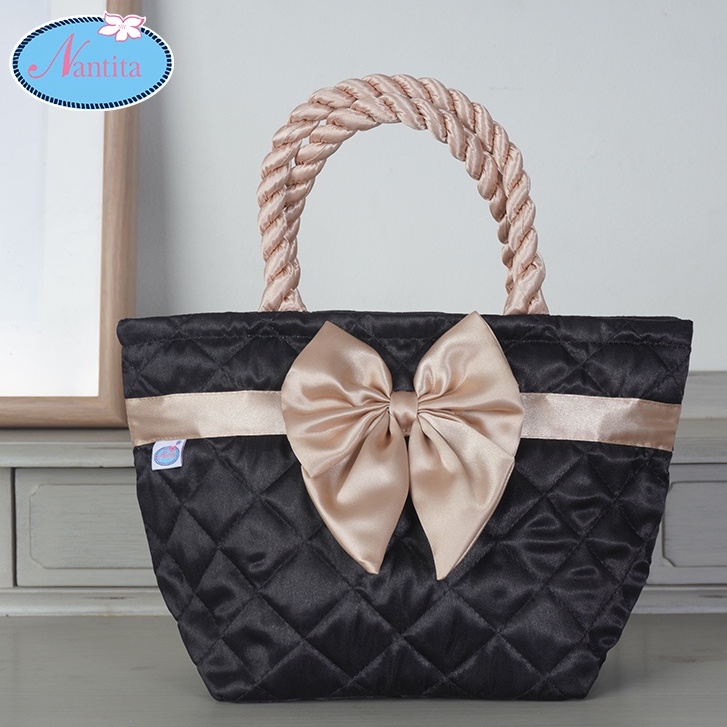 Nantita กระเป๋าถือผ้าซาติน BS273/S