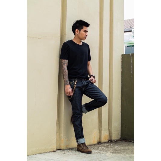 BIG BULL DENIM - รุ่น Classic ทรงกระบอกเล็ก 16 oz สินค้าแบรนด์ไทยของแท้