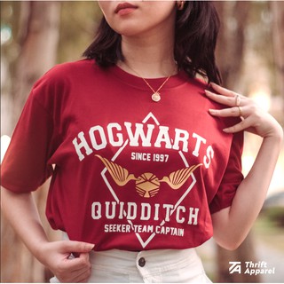 เสื้อยืด H o g w a r t s Quidditch | Thrift Apparel T-Shirt