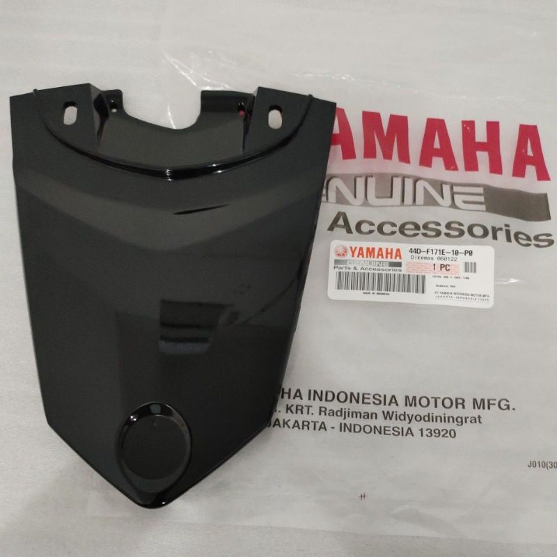 ฝาครอบไฟท้าย YAMAHA Xeon เก่า-เก่า สีดํา ORIGINAL 44D-F171E-10-P0