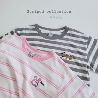 เสื้อยืดแขนสั้นลายทาง Striped T-shirt