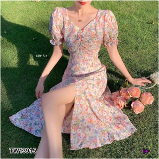 👗Pfashion [ส่งไว!!🚛] P13915 แม็กซี่เดรสชีฟองลายดอก floral chiffon maxi dress