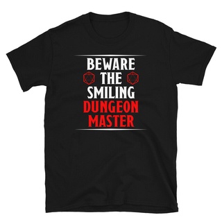 เสื้อยืดผ้าฝ้าย พิมพ์ลาย Beware The Smiling Dungeon Master DD Dungeon Dragons Critical ONemji46PDpocg79