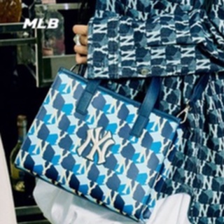 MLB NY TOTE BAGกระเป๋าถือทรงโท้ทใบเล็กรุ่นMONOGRAMเเบบถือเเบบสพายข้างปรับขนาดได้