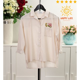 b-basic เสื้อเชิ้ต  ขอบเสื้อหน้าสั้นหลังยาว ผ้าคอตตอนนิ่ม ใส่สบาย  มือสอง ไซ้ส์XS สไลด์รูปดูขนาดสินค้าได้เลยค่ะ