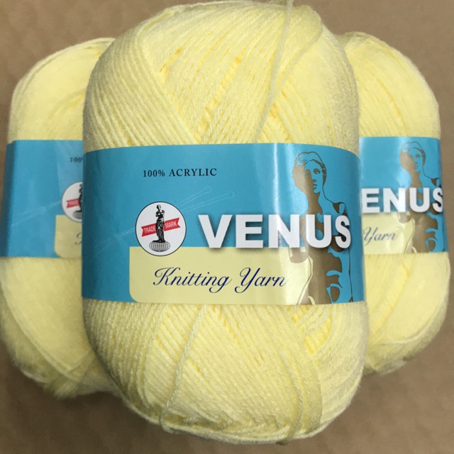 ไหมพรมวีนัส420หลาสีเหลืองละมุนใช้ทำหมวก ผ้่พันคอ ตุ้กตาและทำตุงหลากสีสัน