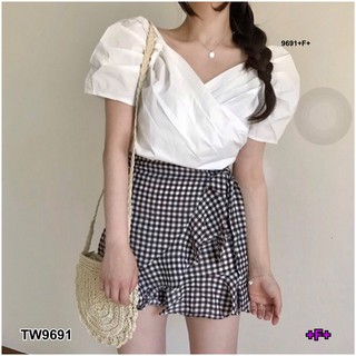 TwinsShopVip💗พร้อมส่ง TW9691 Set เสื้อครปคคไขว้ + กระโปรงลายสก็อต