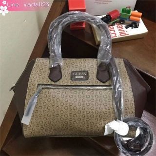 Guess Sv613506 Gracefully Satchel Bag ของแท้ ราคาถูก