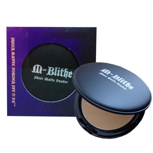M-Blithe Sheer Matte Powder เอ็ม-บลายท์ แป้งผสมรองพื้น เนียนใส คุมมัน 1ตลับ
