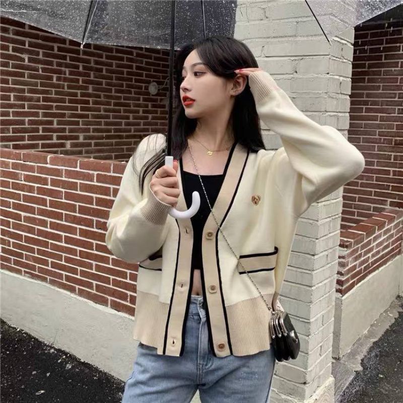 SMALL BEAR CARDI KOREAN CARDIGAN SWEATHER เกาหลีผู้หญิง SWETER PREMIUM KNITTED MATERIAL