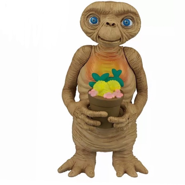 E.T. the Extra Terrestrial Famous Scene Figure Collection ET & Potted Plants